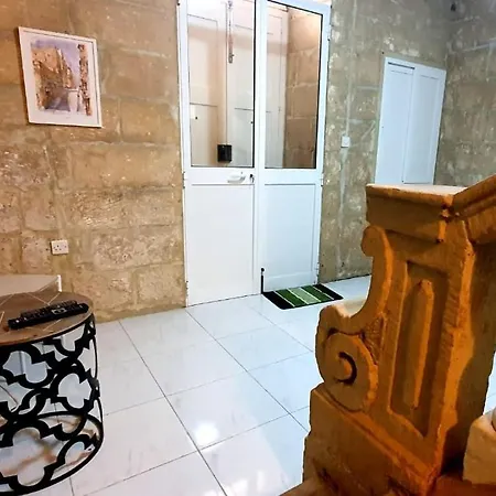 Lucia Townhouse Holiday home