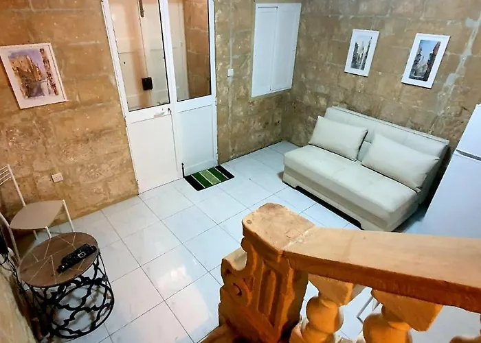 Lucia Townhouse * La Valette